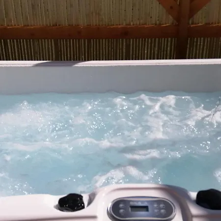 Lakes And Eden Valley. Thornhill Long Marton