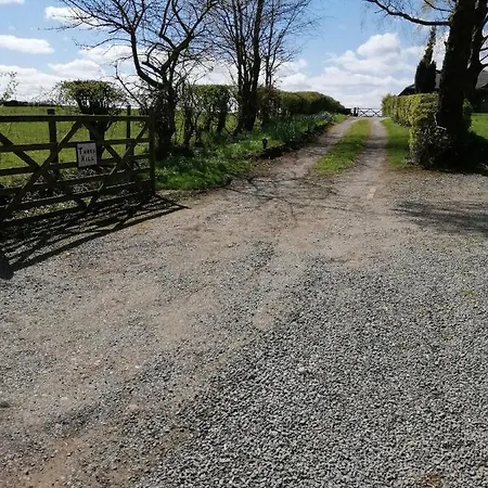 Lakes And Eden Valley. Thornhill Daire *