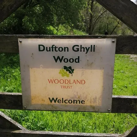 Lakes And Eden Valley. Thornhill *