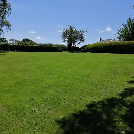 Lakes And Eden Valley. Thornhill Apartment *