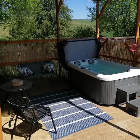 Lakes And Eden Valley. Thornhill 公寓 *