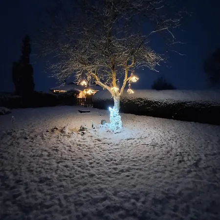 Lakes And Eden Valley. Thornhill *