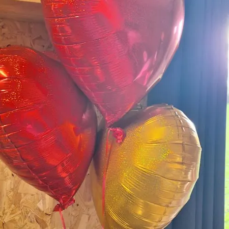 Lakes And Eden Valley. Thornhill Daire Long Marton